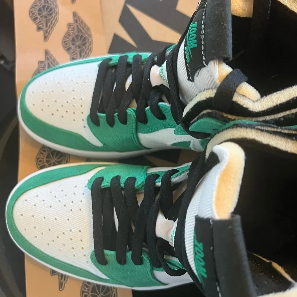 Nike MEN'S AIr Jordan 1 Zoom Air CMFT STADIUM GREEN SIZE 8.5 ct0978-300
